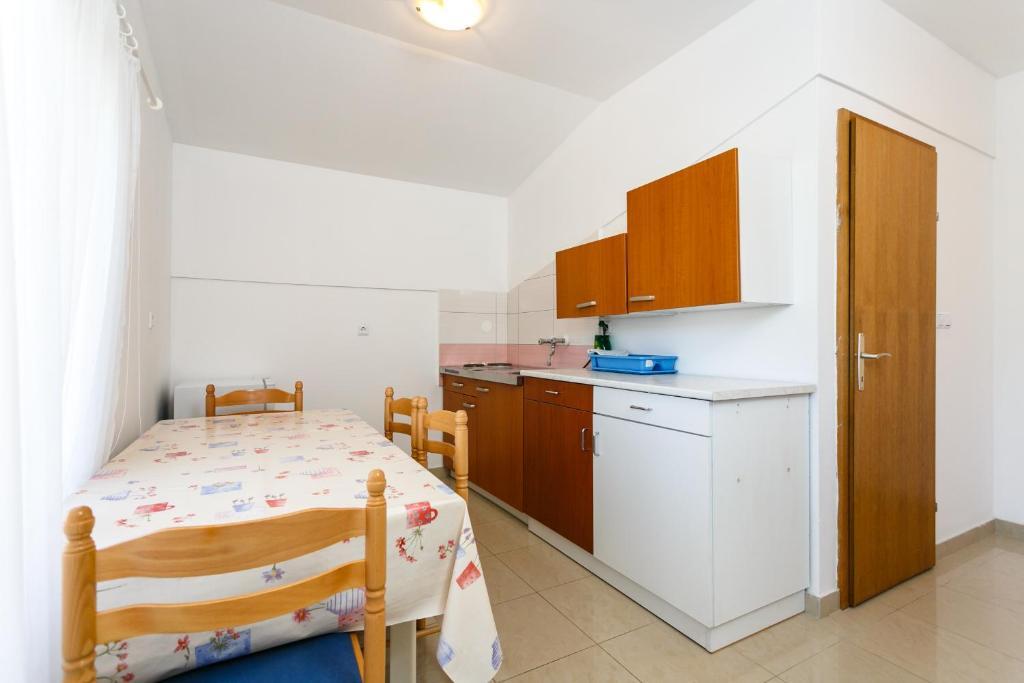 Apartments Posavec Pinezići Δωμάτιο φωτογραφία